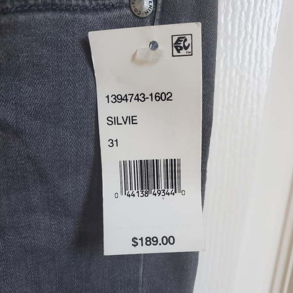 NWT PAIGE VERDUGO MID RISE ULTRA SKINNY JEANS - Picture 6 of 6